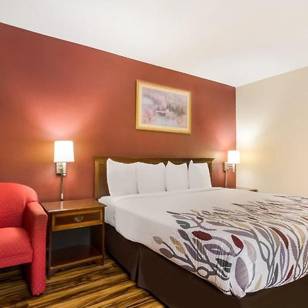 Red Roof Winchester - Lexington East Екстер'єр фото