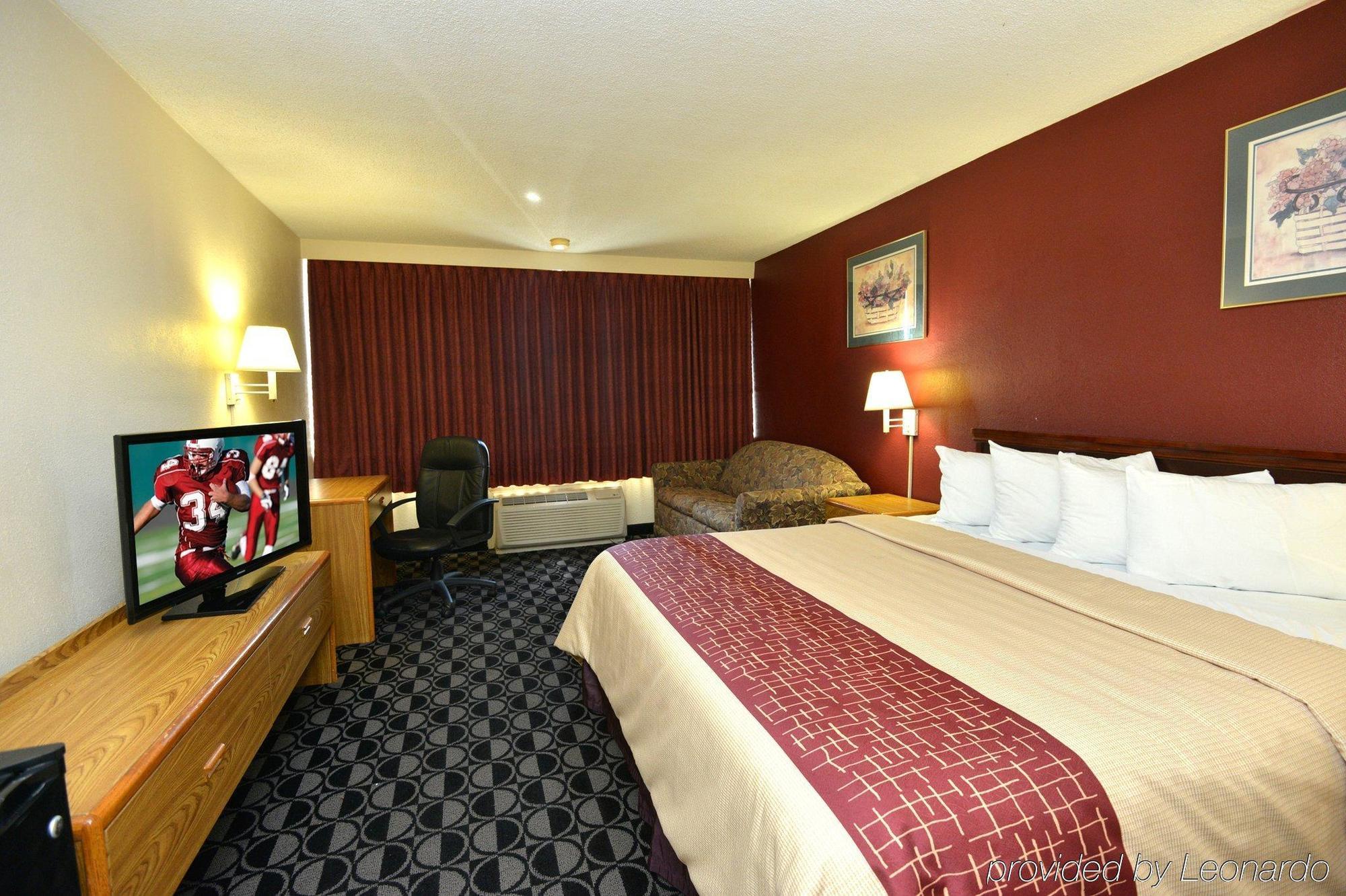 Red Roof Winchester - Lexington East Екстер'єр фото